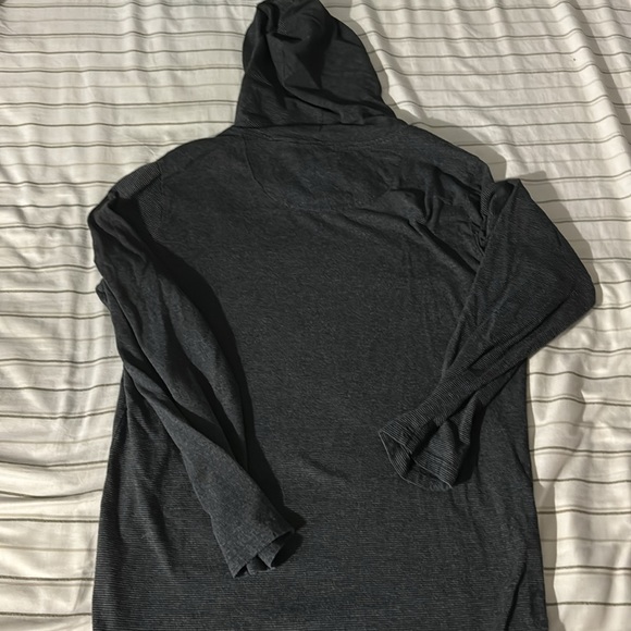 JULIAN & MARK
Edward Microstripe Hoodie
M | Dark Grey - Picture 3 of 4